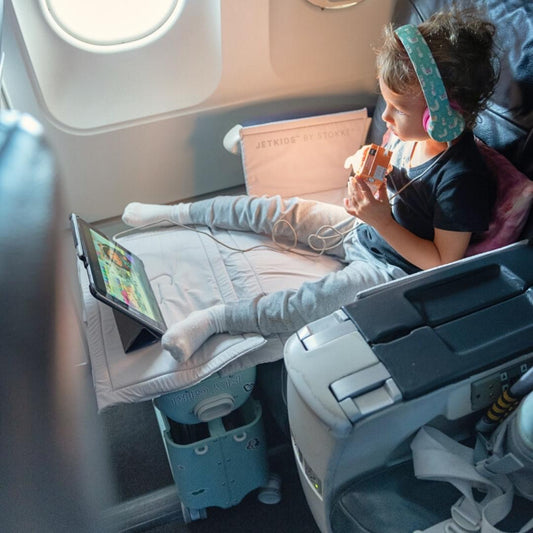 CabinCozy™ - Ultimate travel companion with a plush in-flight bed