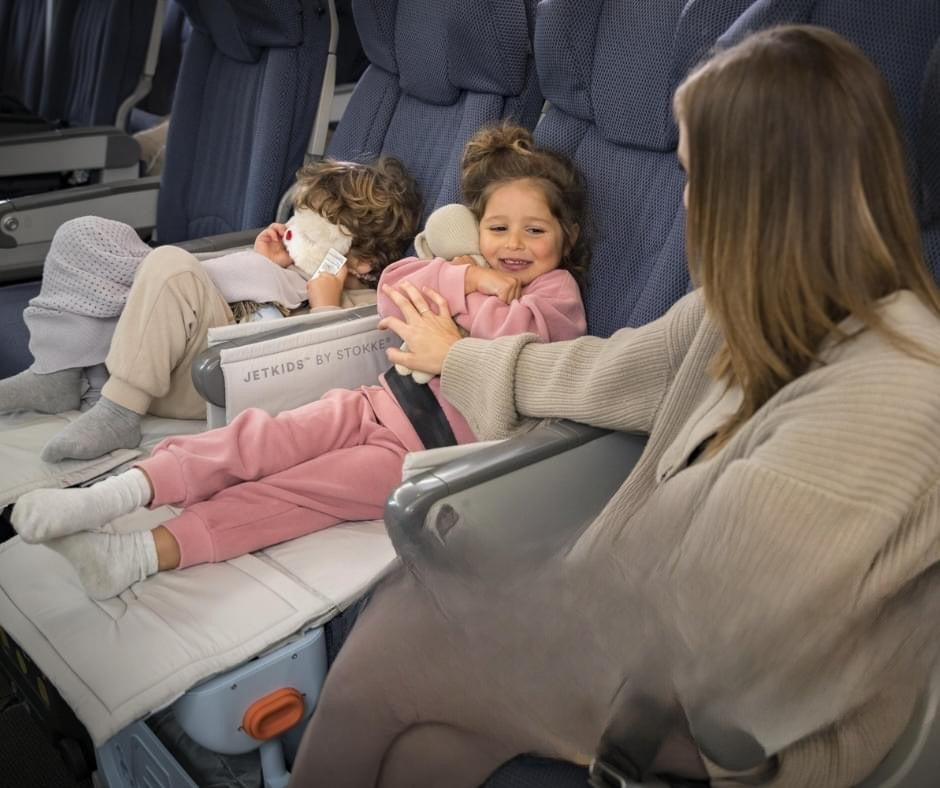 CabinCozy™ - Ultimate travel companion with a plush in-flight bed