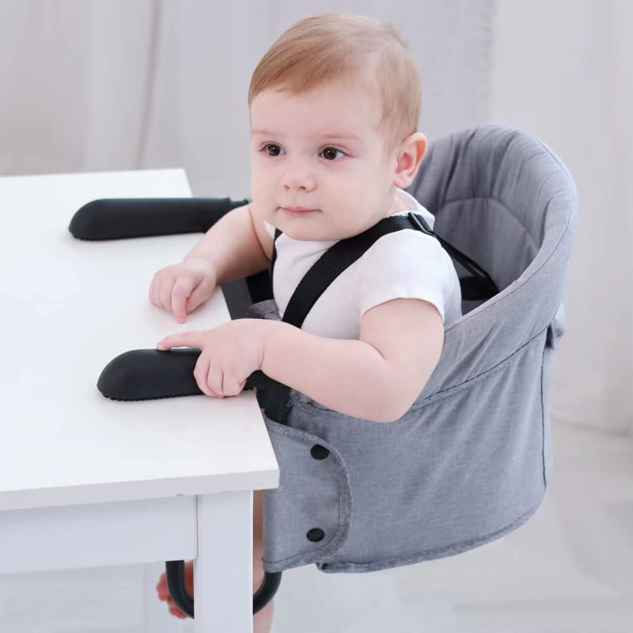 TotTote™ - Portable Feeding Chair